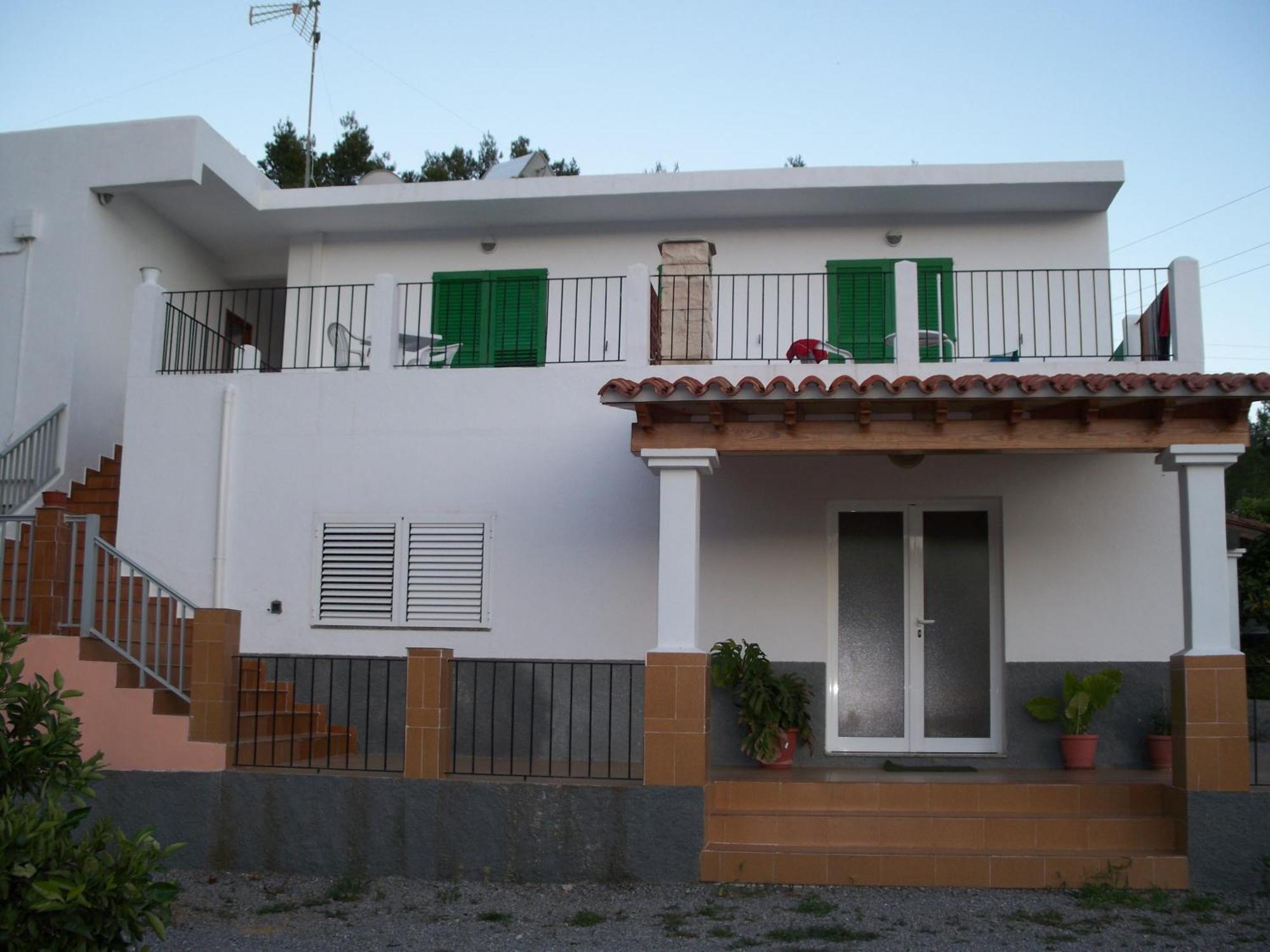 Pension Las Tres Golondrinas Es Figueral Exterior photo